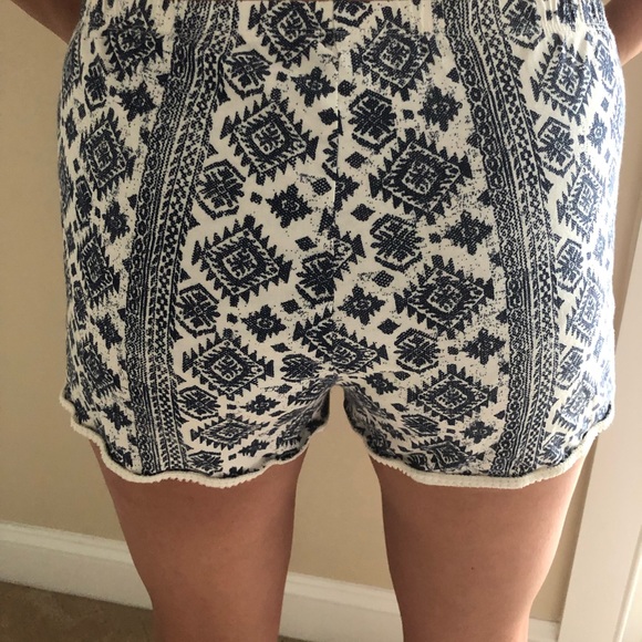 🌺Cotton Shorts🌺 - Picture 3 of 4